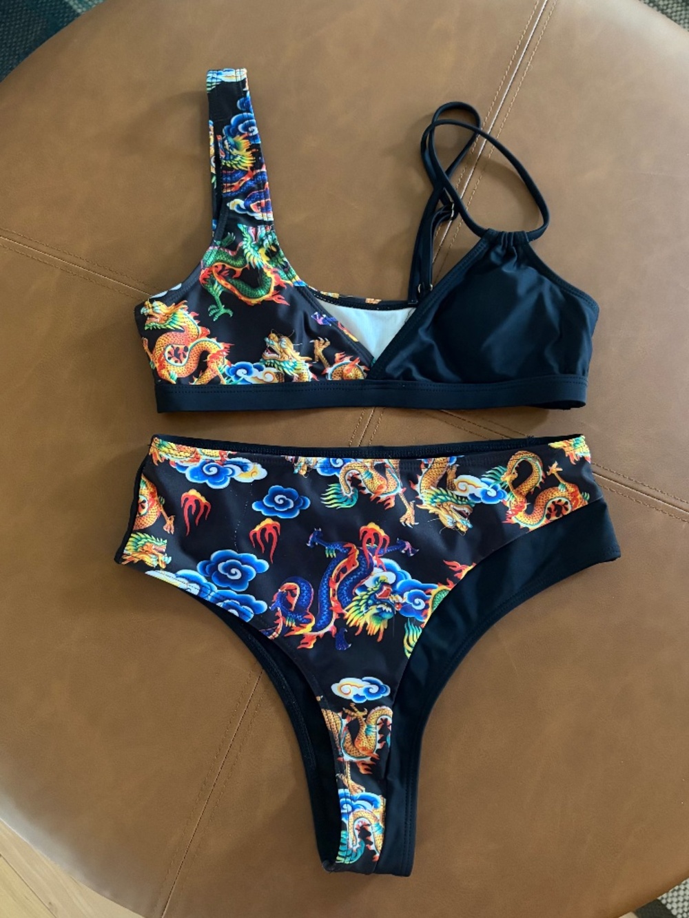 Black colorful two piece bikini swimsuit women’s size small Shein